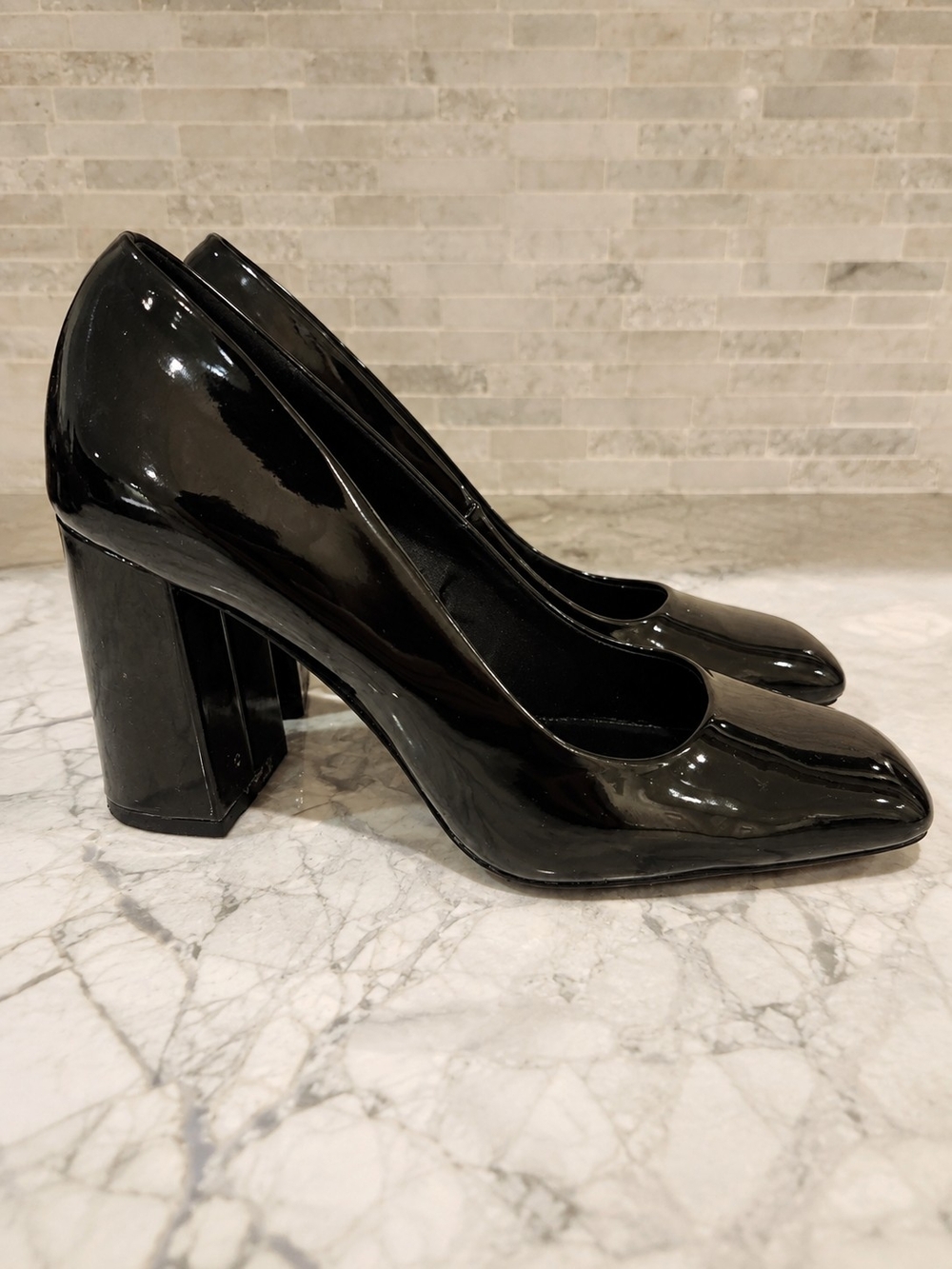 H&M Black Patent Block Heel Pumps Square Toe Size 39 EUC